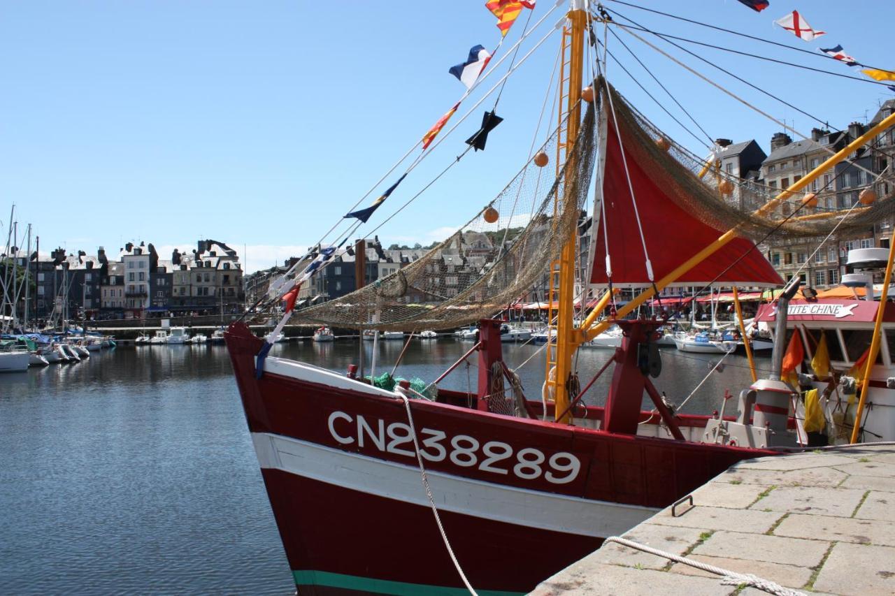 Parking privatif -La Maison Balancoire -Situé Centre historique -La Clef de Honfleur Esterno foto